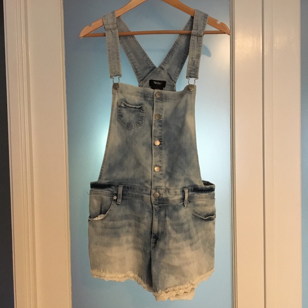 🌿2/$16 Denim Overalls